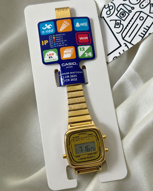 Vintage D124 full Gold (Digital Watch)