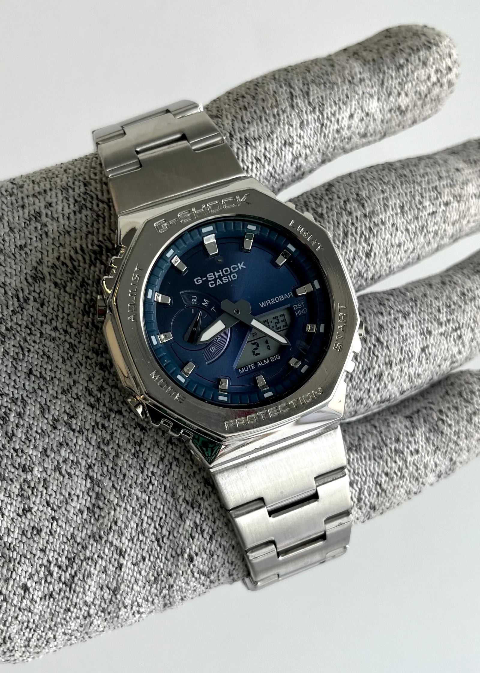 Casio G-Shock GM-2110D